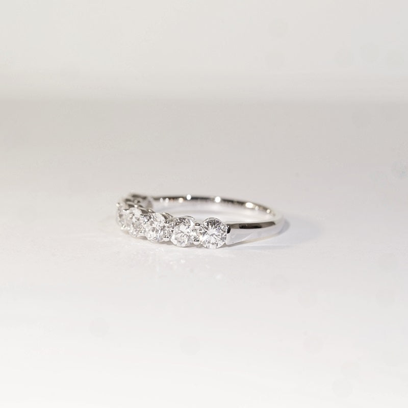 現貨 鉑金PT950 1.43ct 圓形培育鑽石 半圈鑽戒(每顆 0.20ct)