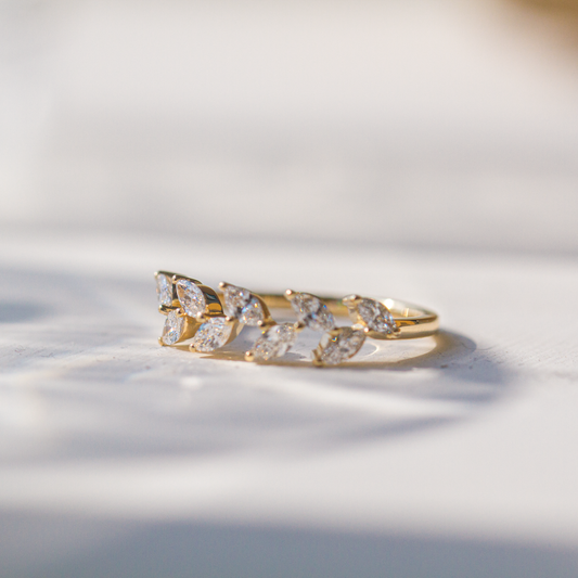 馬眼形培育鑽石月桂葉戒指 (TMLR1217)