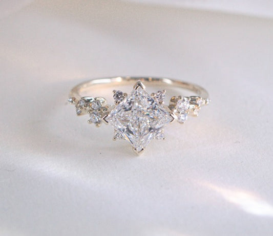 BERNICE โ TM0252SQ