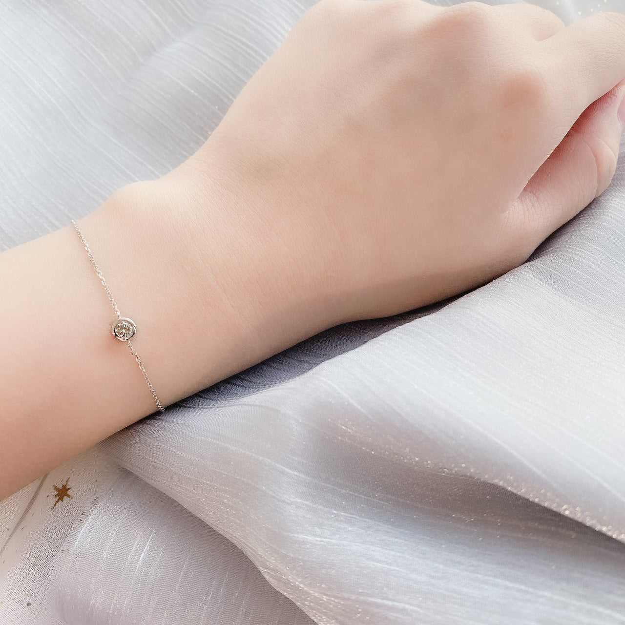 18K Gold Simple Solitaire Lab Grown Diamond Bracelet <Total 0.20ct - 1.50ct+>