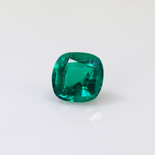 4.26cts 現貨培育綠寶石 - 墊形
