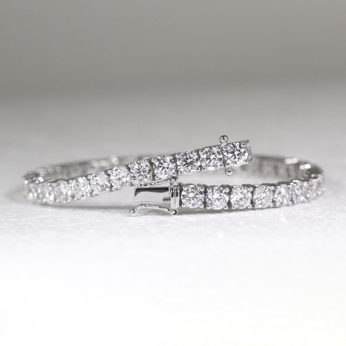 現貨 18K金 8.61cts 四爪培育鑽石手鏈 (GDB0004-020)