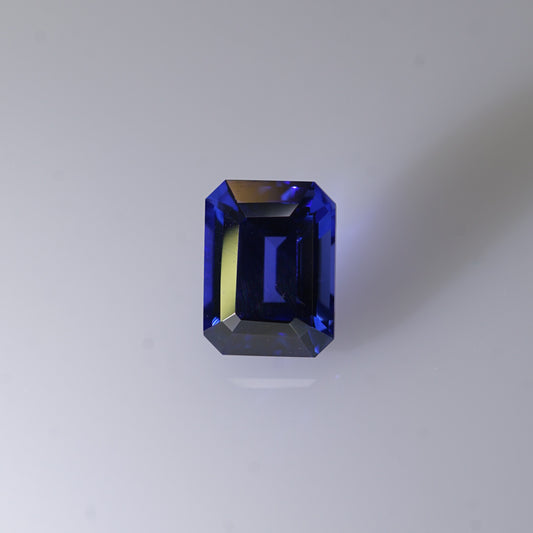 2.27cts 現貨培育藍寶石 - 祖母綠形