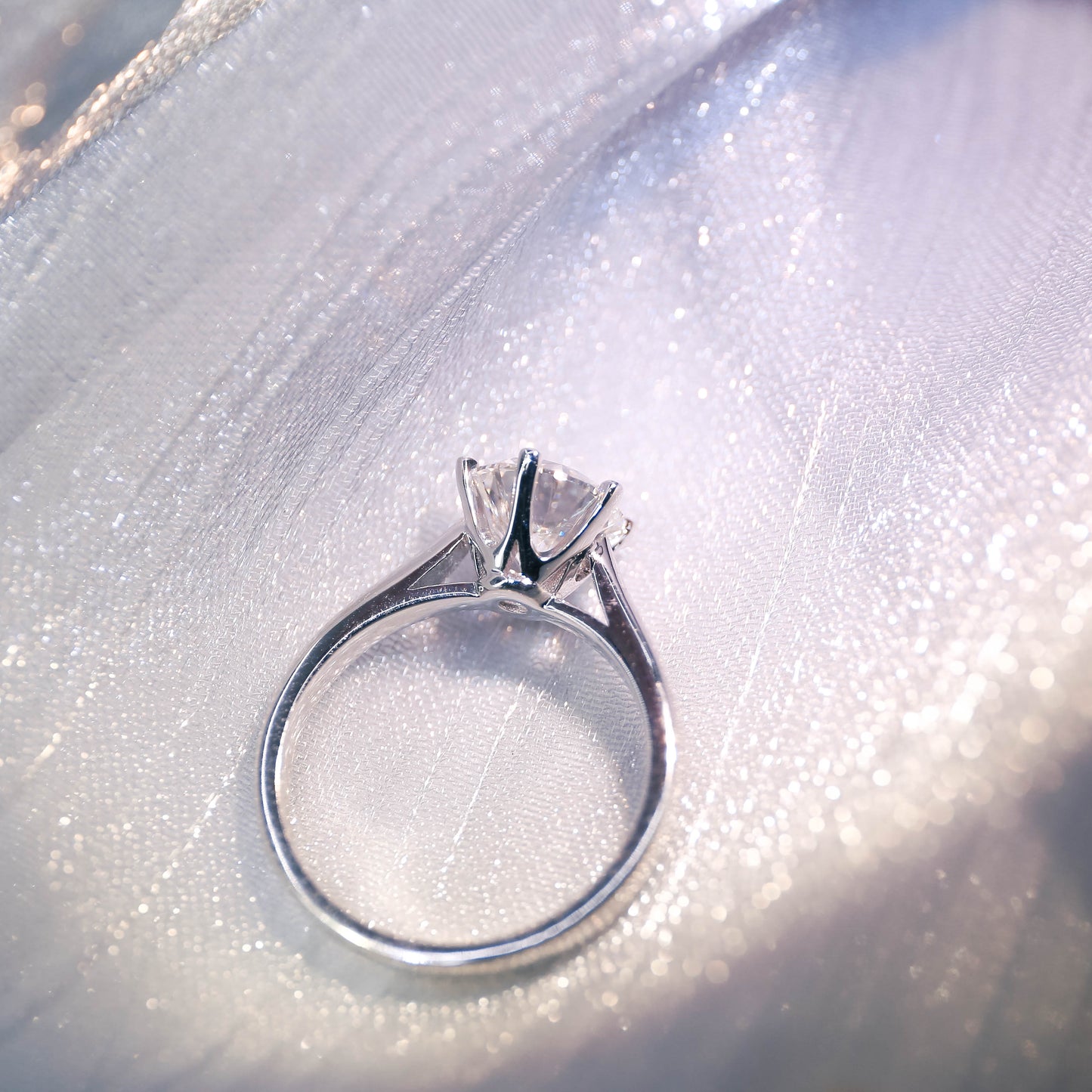 In-Stock 2.08cts Round Shape Lab Grown Diamond Ring (ARYANNA – TM0928)