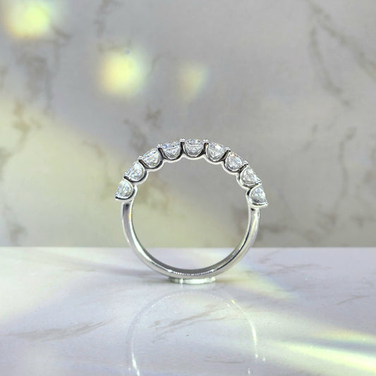 現貨 18K金 0.82ct (每粒0.09ct) 培育圓鑽U形爪線戒