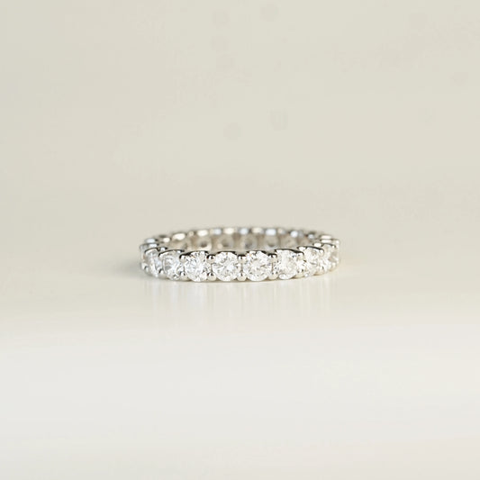 [In Stock 2.344ct Round Brilliant Lab-Grown Diamond Full Eternity Ring in PT950 (~0.11ct each)