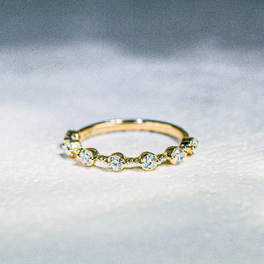 小圓鑽併珠邊戒指 (TMLR1213)