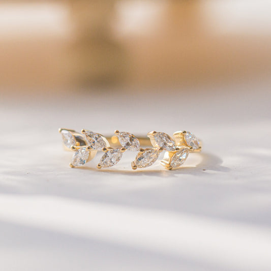 現貨 18K金 馬眼形培育鑽石月桂葉戒指 (TMLR1217)