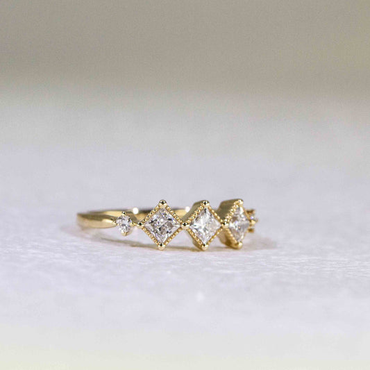 公主方形珠邊戒指 (TMLR1218)