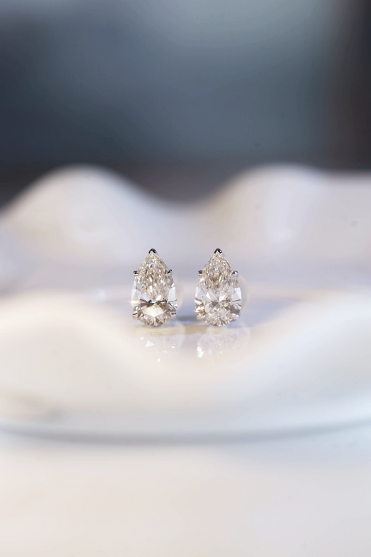 18K金梨形培育鑽石耳環 <總數 0.40ct - 3.00ct+>
