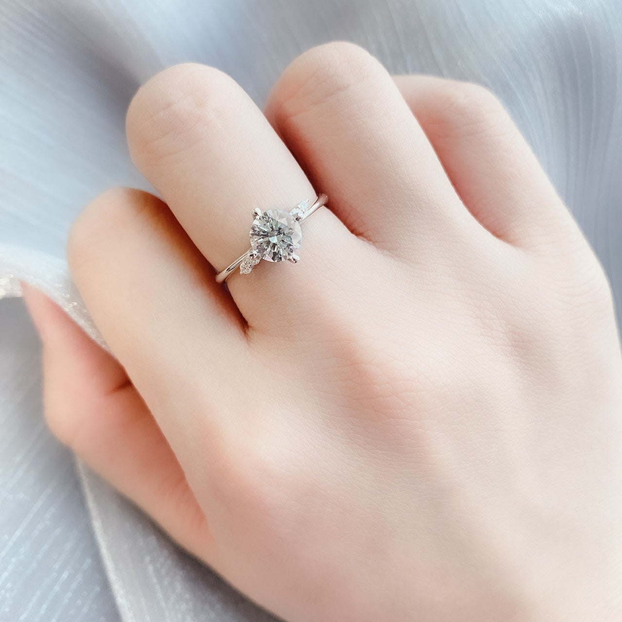 有碎鑽, 直線, 香港 品牌結婚對戒 VERONICA – TM0932