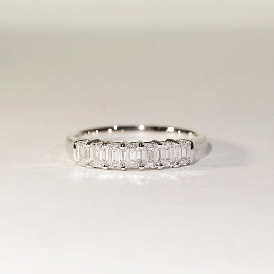 [In Stock] 0.762ct Emerald Cut Lab-Grown Diamond Semi-Eternity Ring in 18K Gold (~0.10ct each)