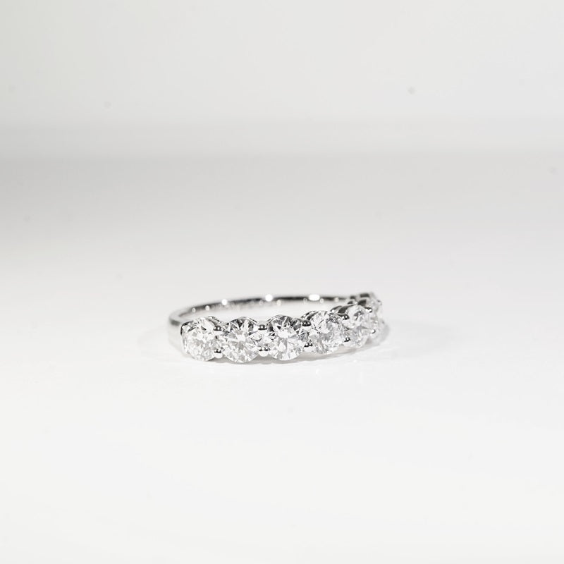 現貨 18K白金 2.13ct 圓形培育鑽石 半圈鑽戒（每顆 0.30ct）