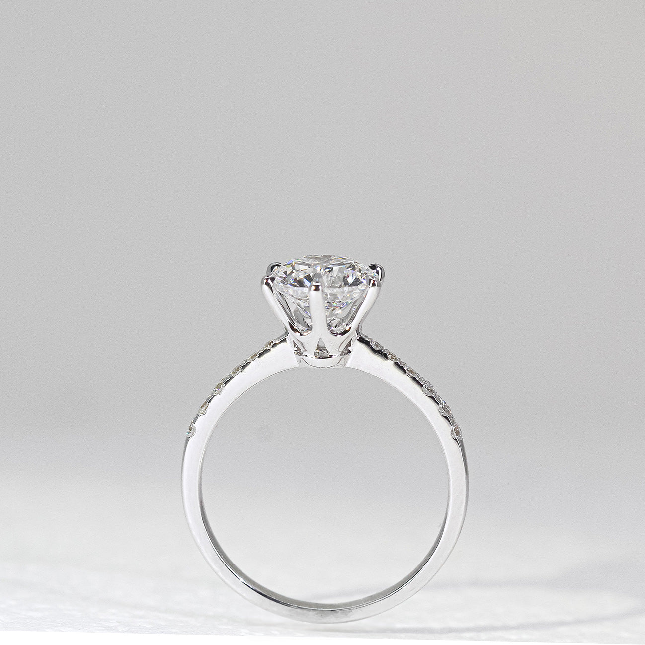1.02ct 圓形培育鑽石戒指 - PT950（附 IGI 證書）｜漸幼排鑽戒圈｜BASIA - TM0923｜現貨款