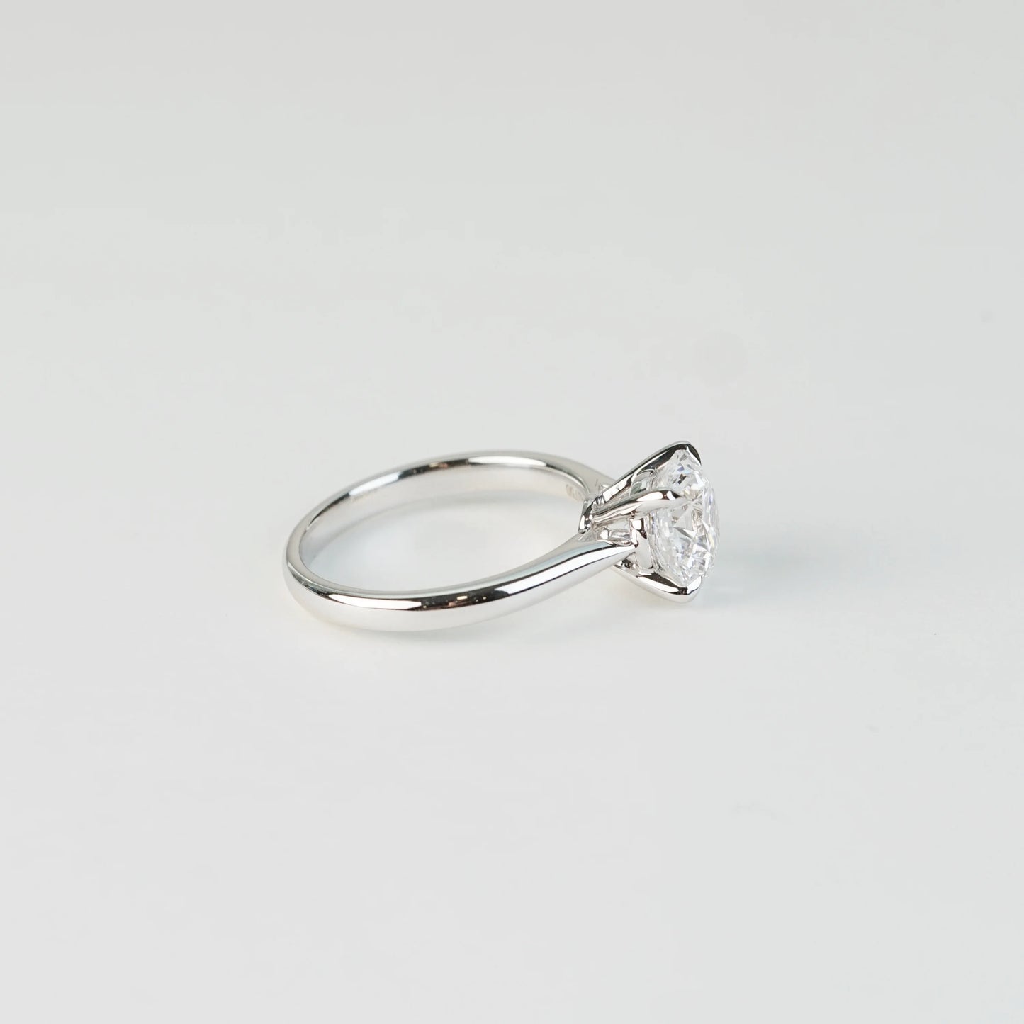 JULIA - Lab-Grown Diamond / Gemstone Solitaire Ring Setting (18K Gold / Platinum) - TMRE0112