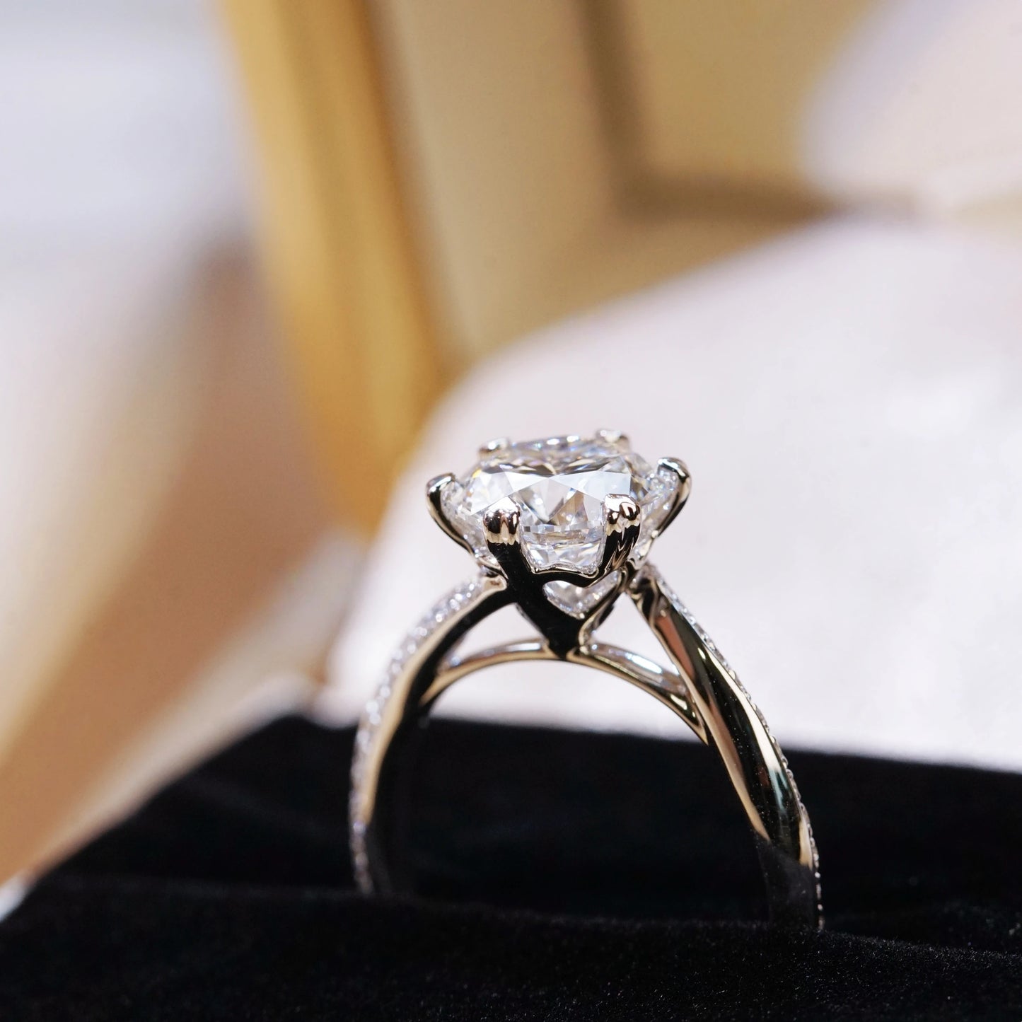 ALBERTA 培育鑽石戒指托 | 六爪心形橫樑扭臂排鑽戒圈 (18K金/鉑金) - TM0057MLS