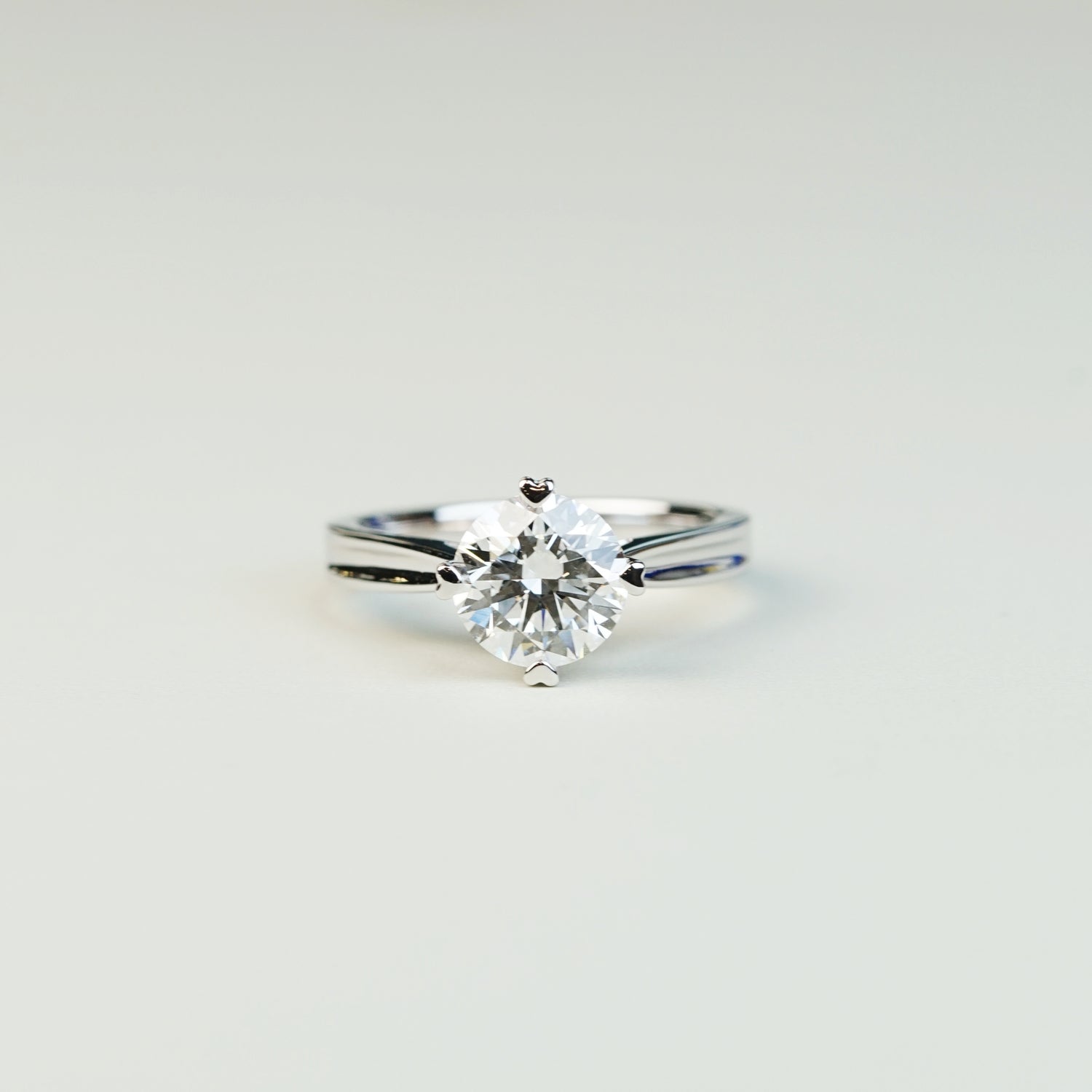 HEDONE - Lab-Grown Diamond / Gemstone Solitaire Ring Setting (18K Gold / Platinum) - TM0045M