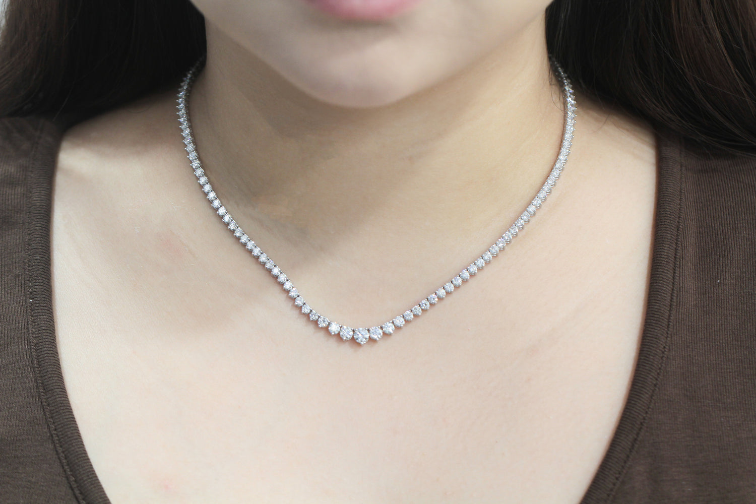 18K金圓形培育鑽石網球頸鏈 | D-F VVS-VS | 經典三爪 | <總數 12.00ct+>