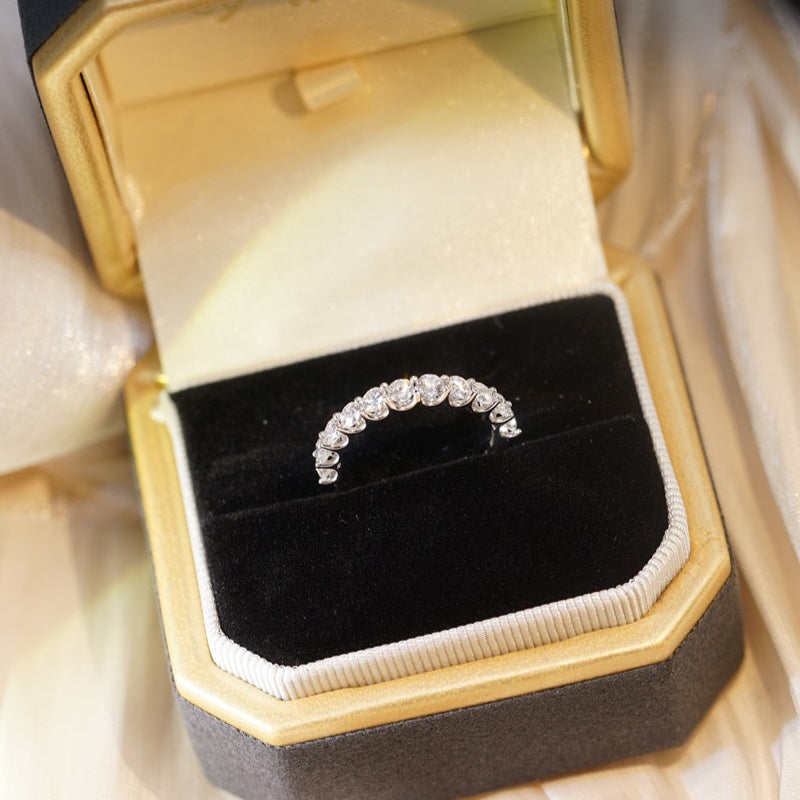 現貨 18K金 0.58ct (每粒0.05ct) 培育圓鑽U形爪線戒