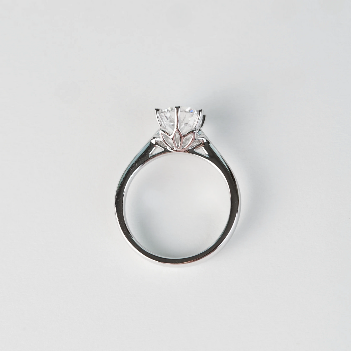 ERANTH - Lab-Grown Diamond / Gemstone Solitaire Ring Setting | Sculpted Gallery (18K Gold / Platinum) - GD0040