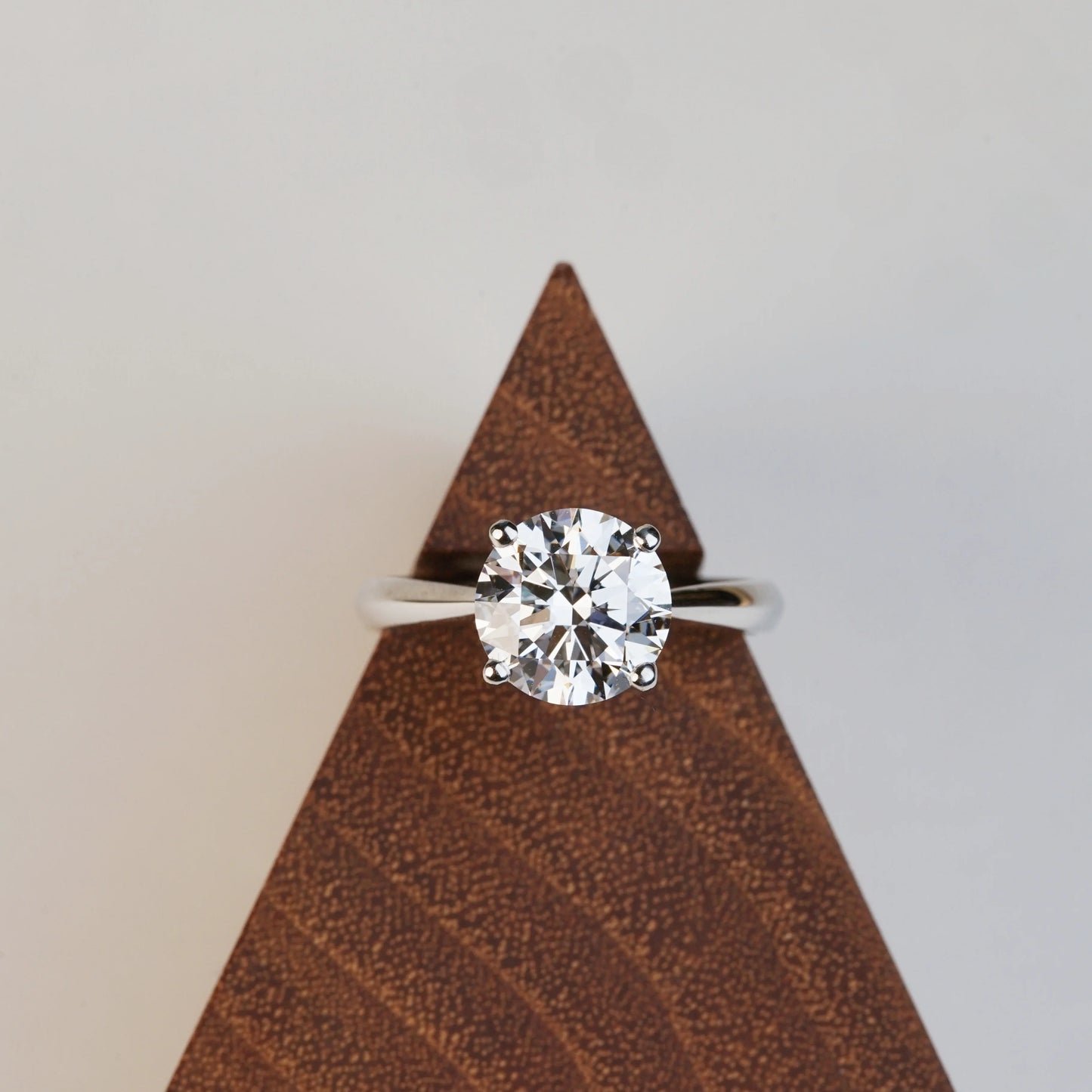 ADRAS - Lab-Grown Diamond/ Gemstone Ring Setting | Tapered Band Solitaire (18K Gold / PT950) GD0051