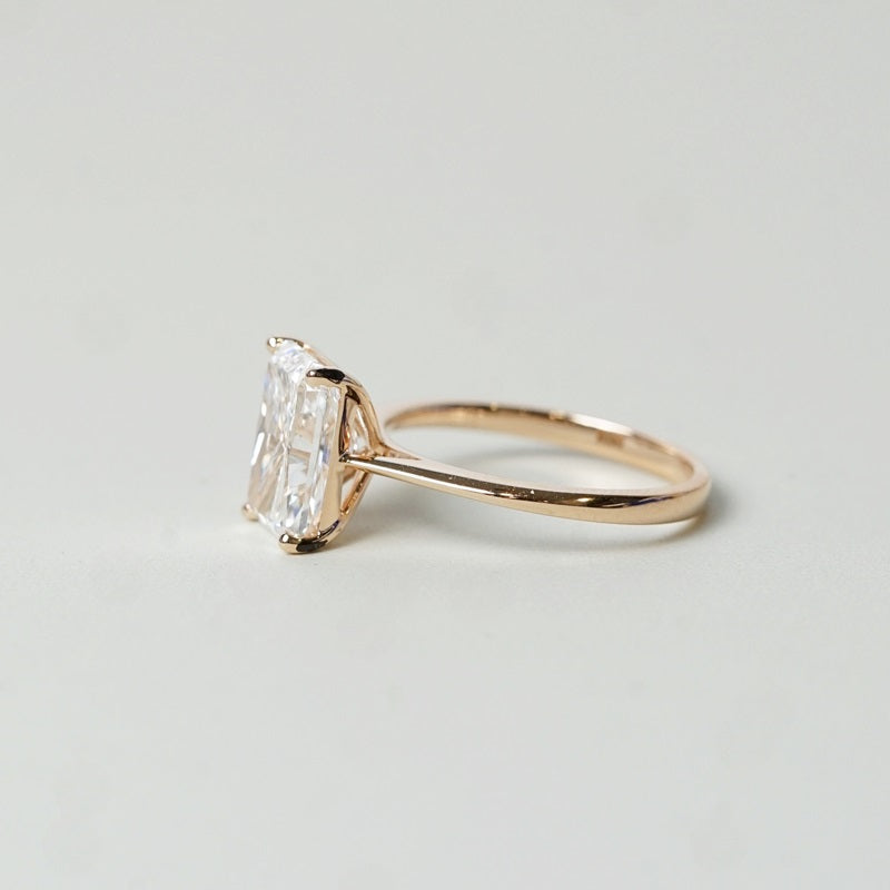 ADRAS 雷地恩形培育鑽石戒指托 | 經典四爪單鑽漸細戒圈 (18K金/鉑金) - GD0051RA