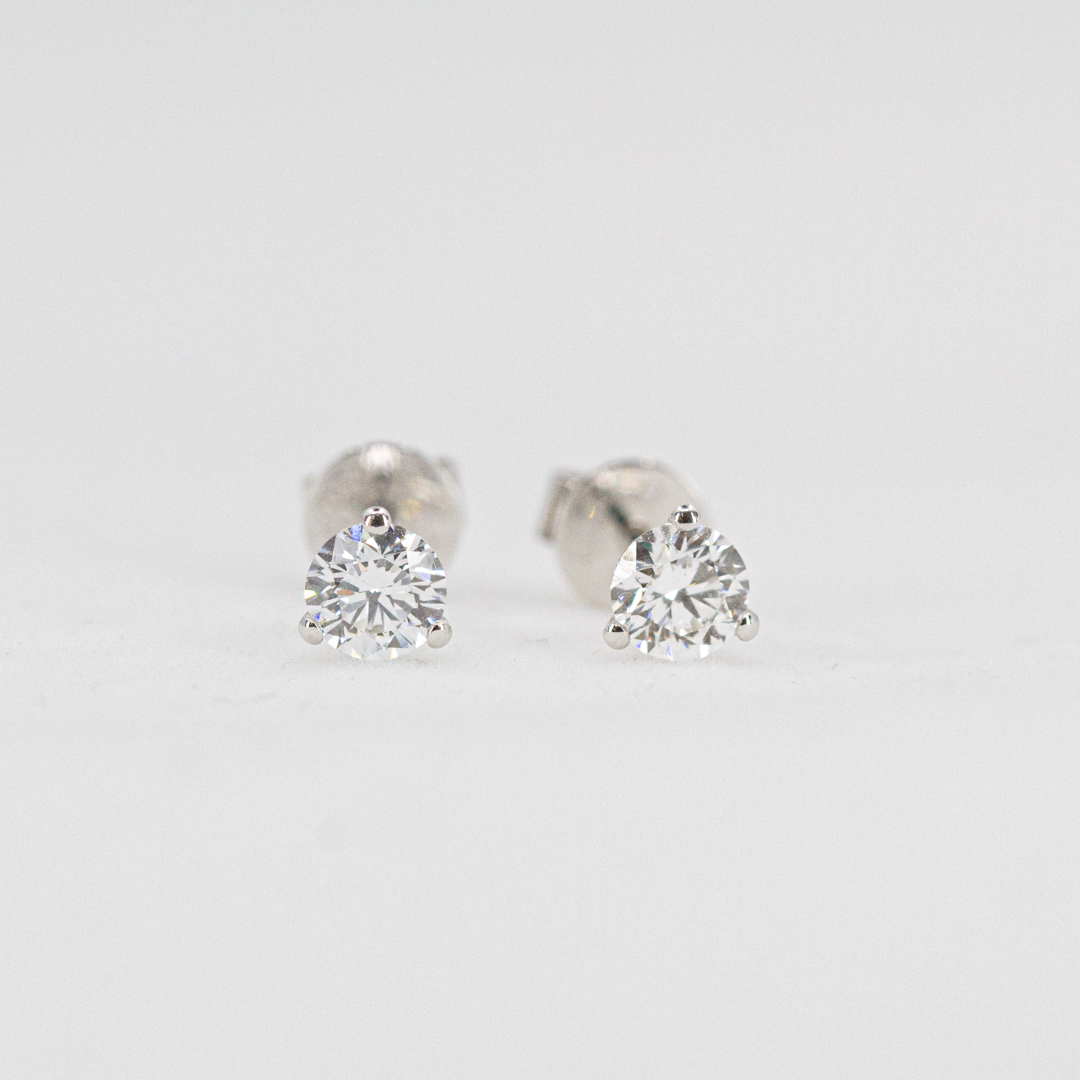 18K Gold Lab-Grown Diamond Stud Earrings Setting | Classic 3-Prong (Refined-Base Setting) | GDE2023