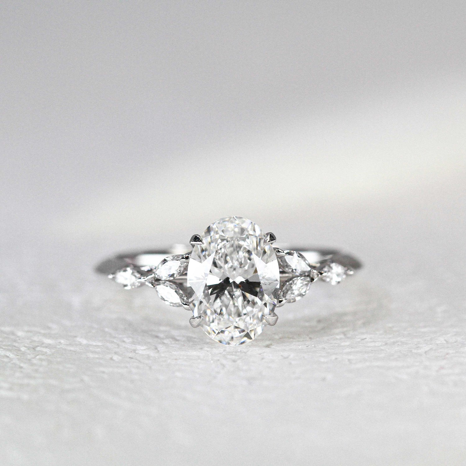 MARIAN – Oval-Cut Lab-Grown Diamond / Gemstone Ring Setting | Trilogy-Inspired Design (18K Gold / Platinum) – R24807OVA