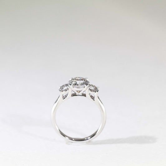 In-Stock 1.60cts Round Shape Lab Grown Diamond Ring (CLEO - R24820RDA)
