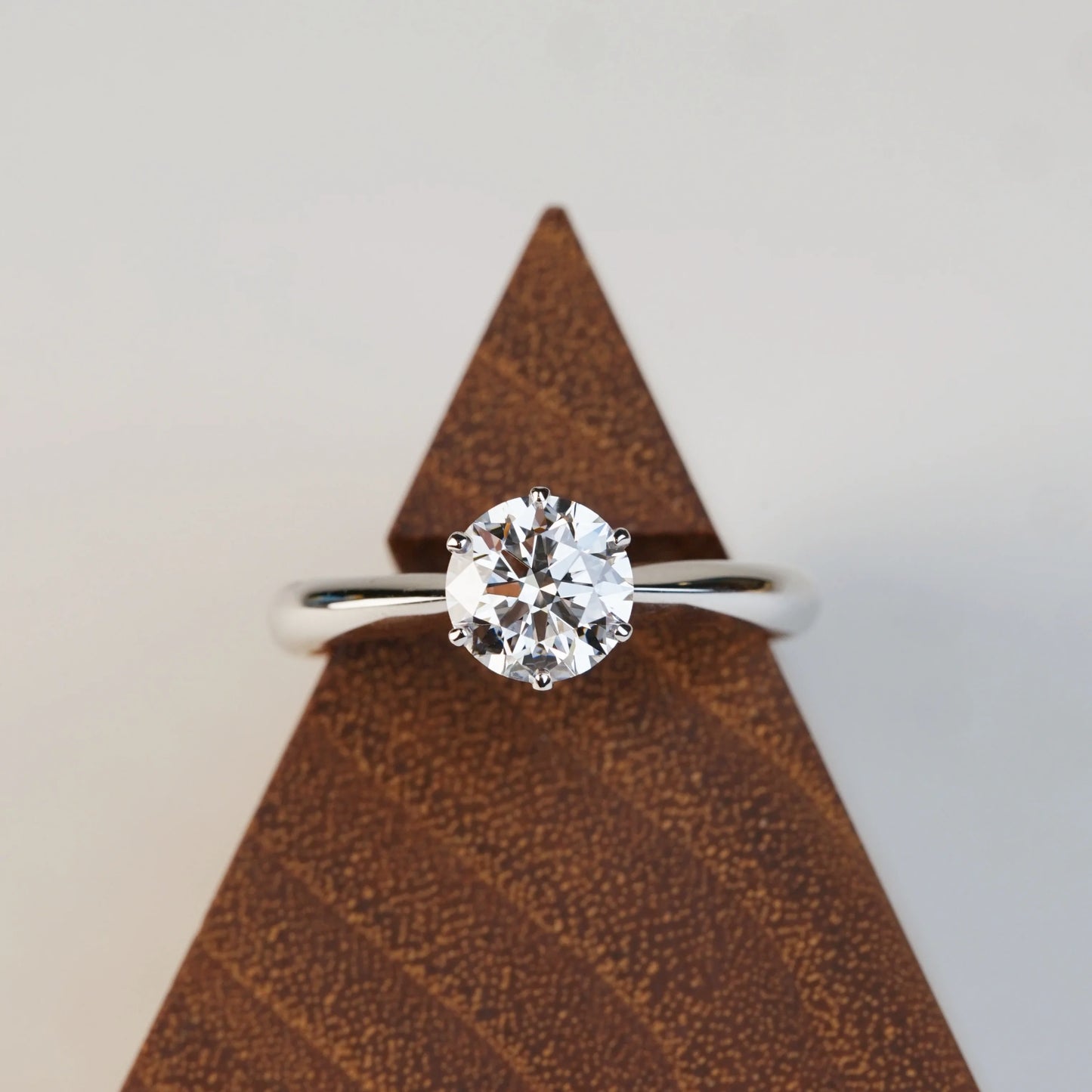 MIYA - Lab-Grown Diamond / Gemstone Solitaire Ring Setting (18K Gold / Platinum) – SGJ0712V