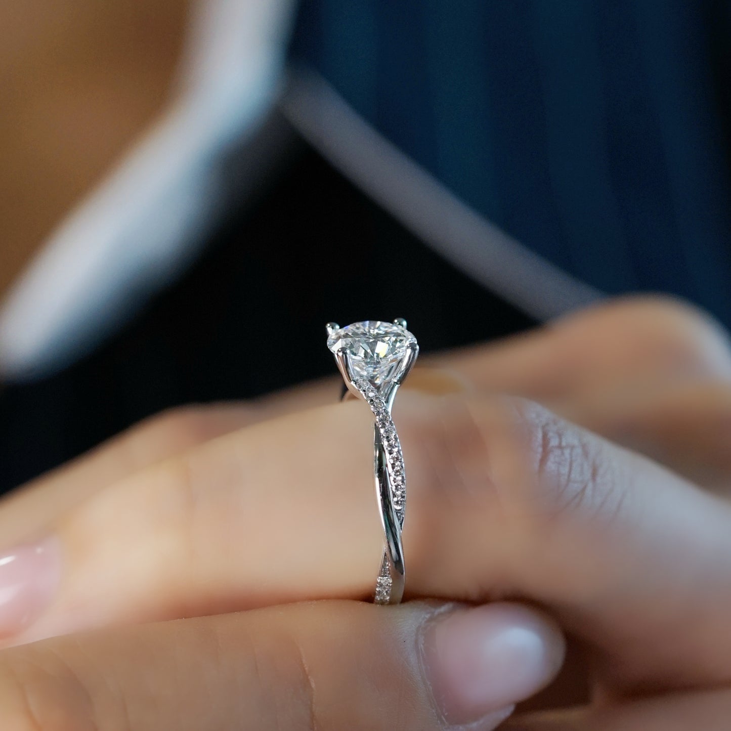 PHAEDRA 培育鑽石戒指托｜交錯鋪鑽戒圈（18K 金／鉑金）– TM0033