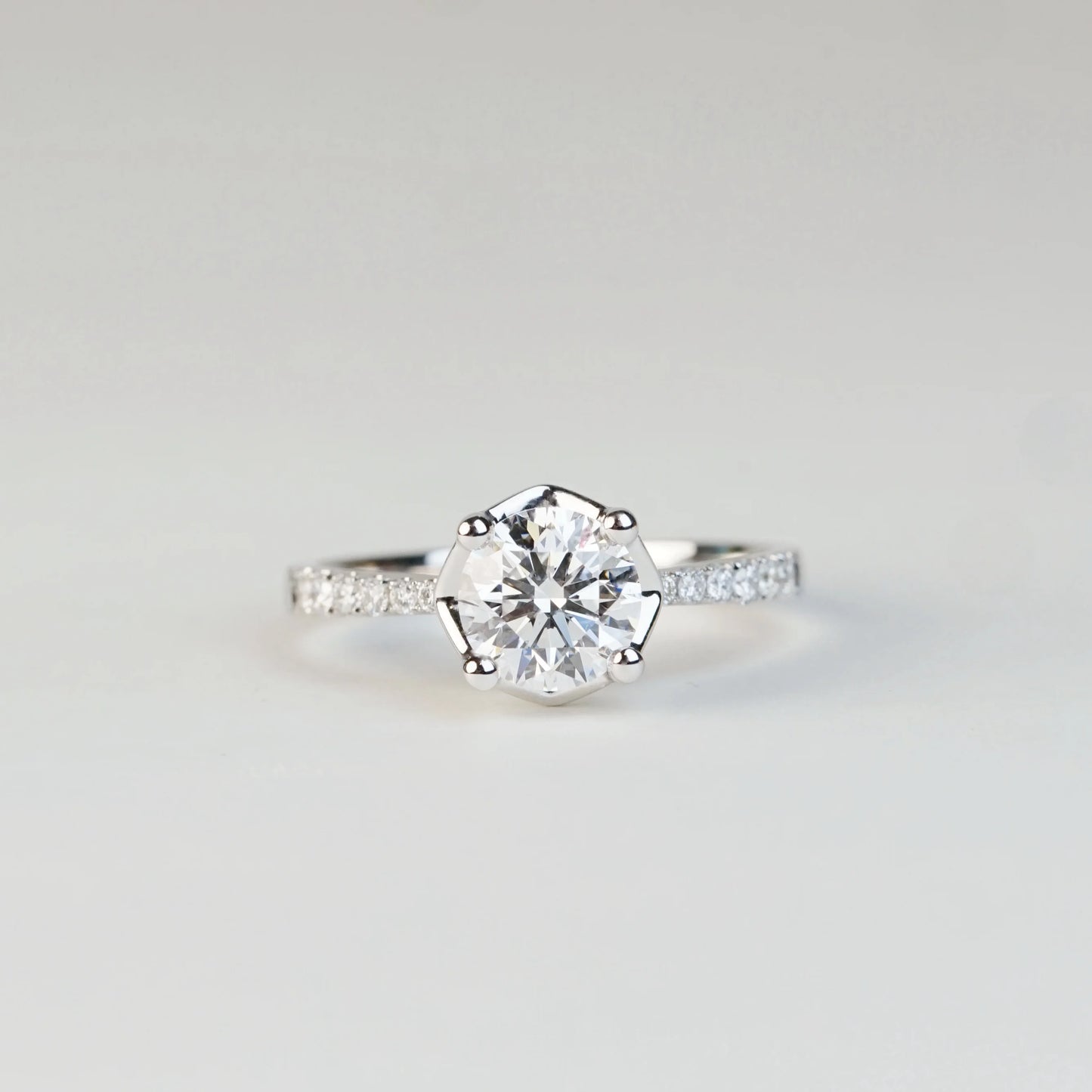 ACELIN – Lab-Grown Diamond / Gemstone Pavé Ring Setting (18K Gold / PT950) - TM0193