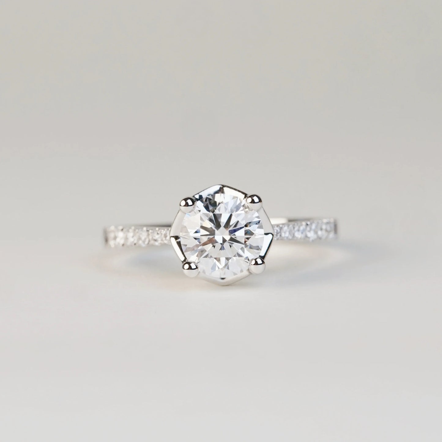 ACELIN – Lab-Grown Diamond / Gemstone Pavé Ring Setting (18K Gold / PT950) - TM0193