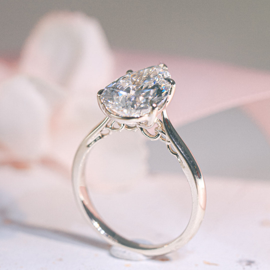 CELESTE – Pear-cut Lab-Grown Diamond / Gemstone Ring Setting | Solitaire with Infinity-Inspired Gallery & Tapered Band (18K Gold / Platinum) - TM0810PE