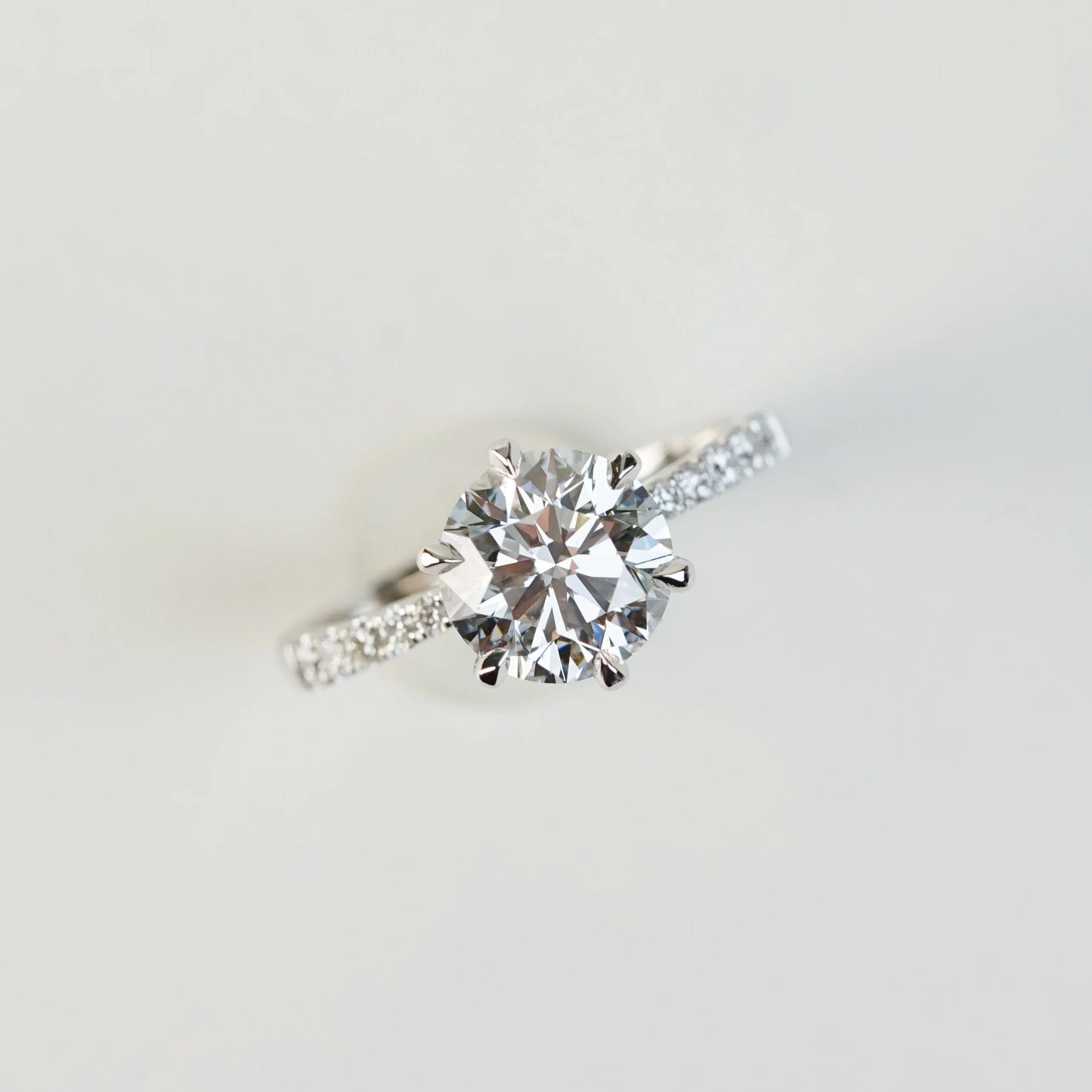 BASIA - Round Brilliant Lab-Grown Diamond/ Gemstone Pavé Ring Setting (18K Gold/ PT950) - TM0923