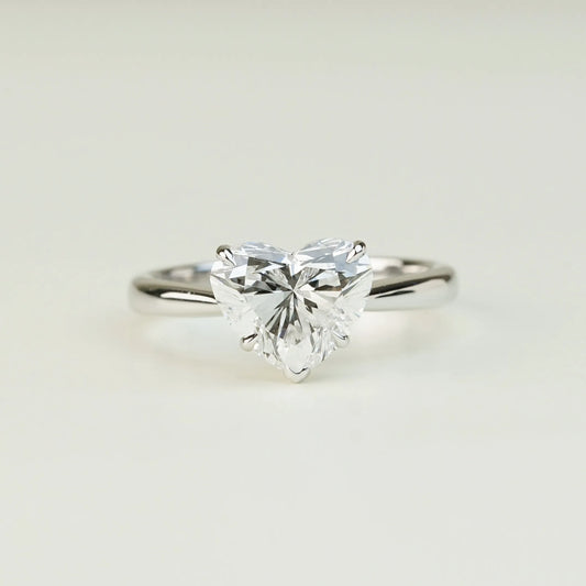 [In Stock] 2.07ct Heart-Shaped Lab-Grown Diamond Ring in 18K Gold (IGI Report) | ARYANNA - TM0928HT