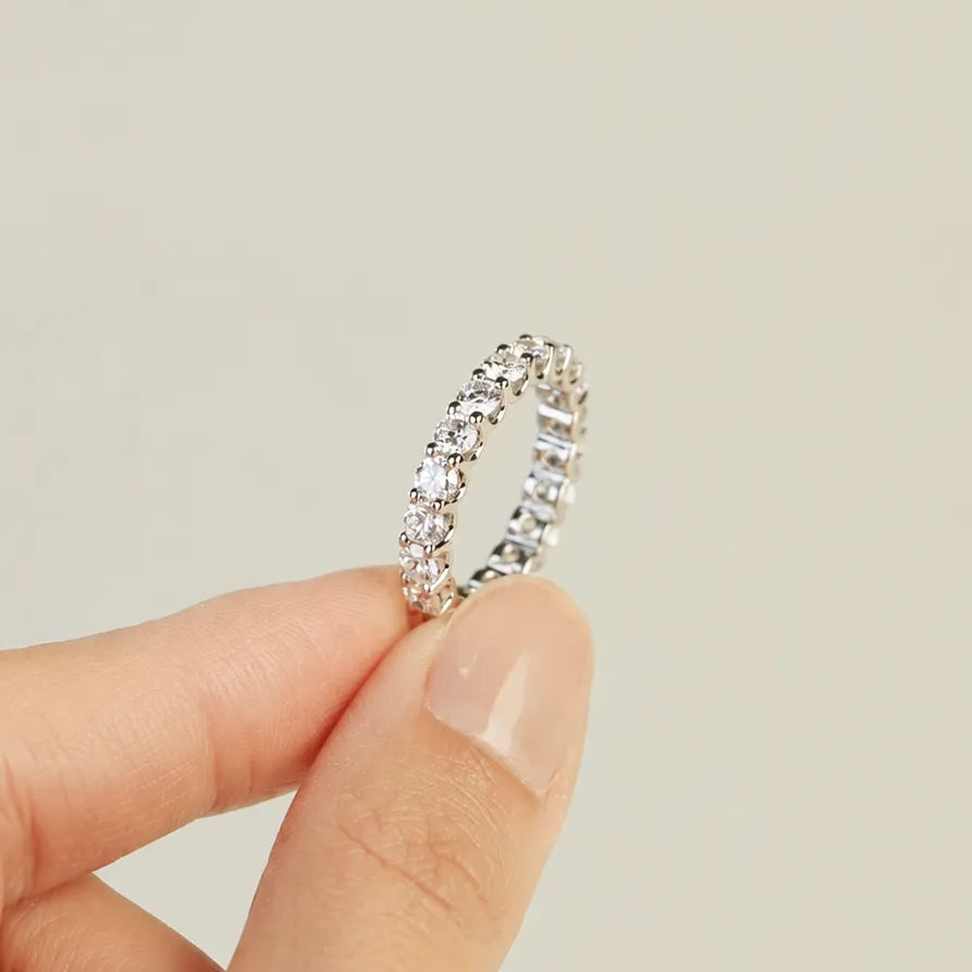 [In Stock 2.344ct Round Brilliant Lab-Grown Diamond Full Eternity Ring in PT950 (~0.11ct each)