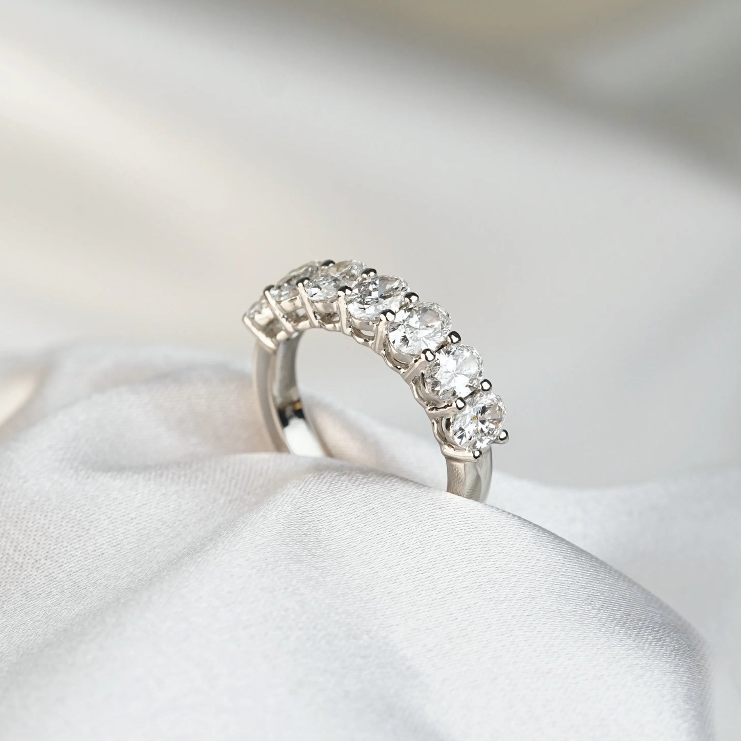 In-Stock PT950 1.974ct (0.28ct each) Oval Cut Lab Grown Diamonds Anniversary Ring