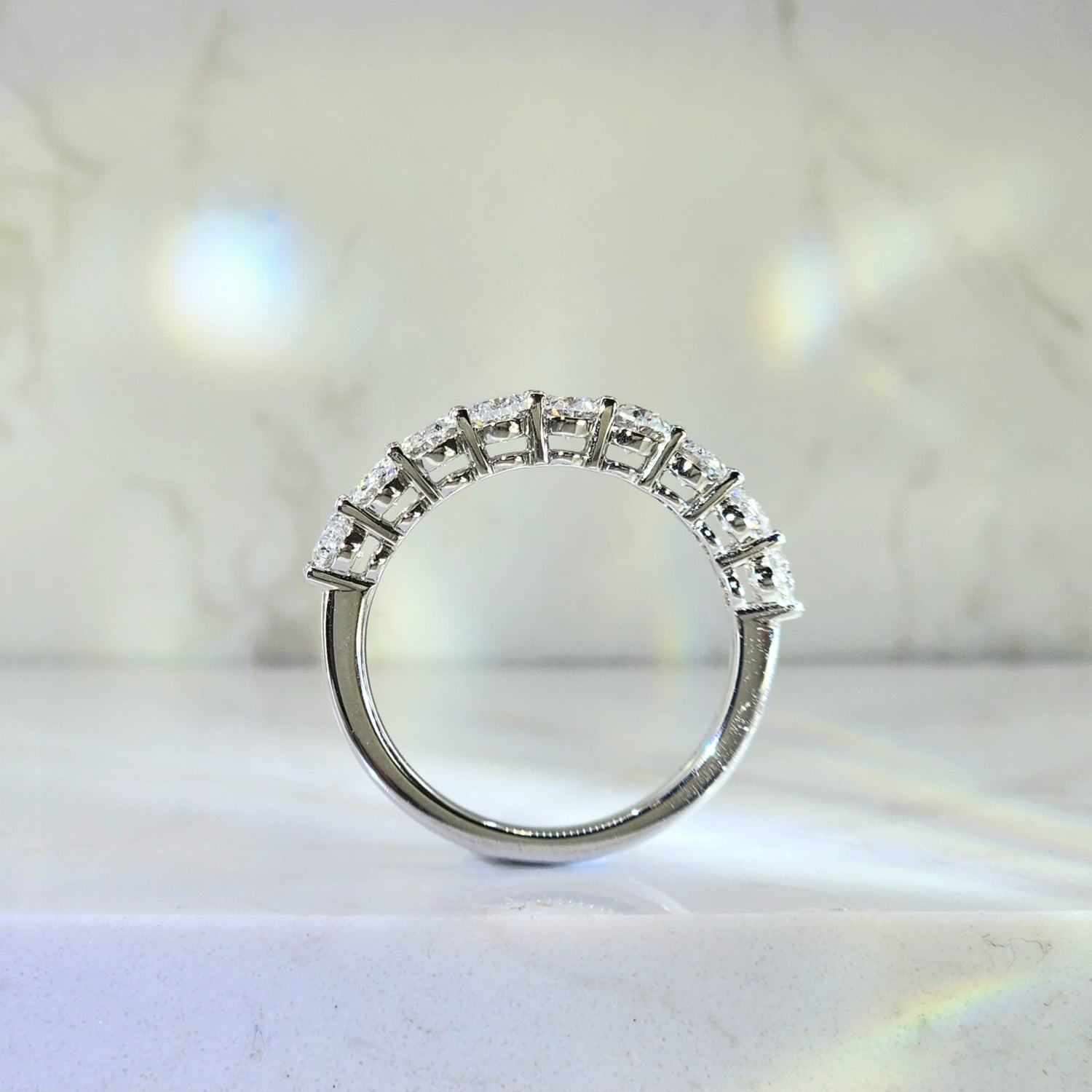 18K金橢圓形培育鑽石半圈線戒 | D-F / VVS-VS | <0.7ct - 5.5ct+>
