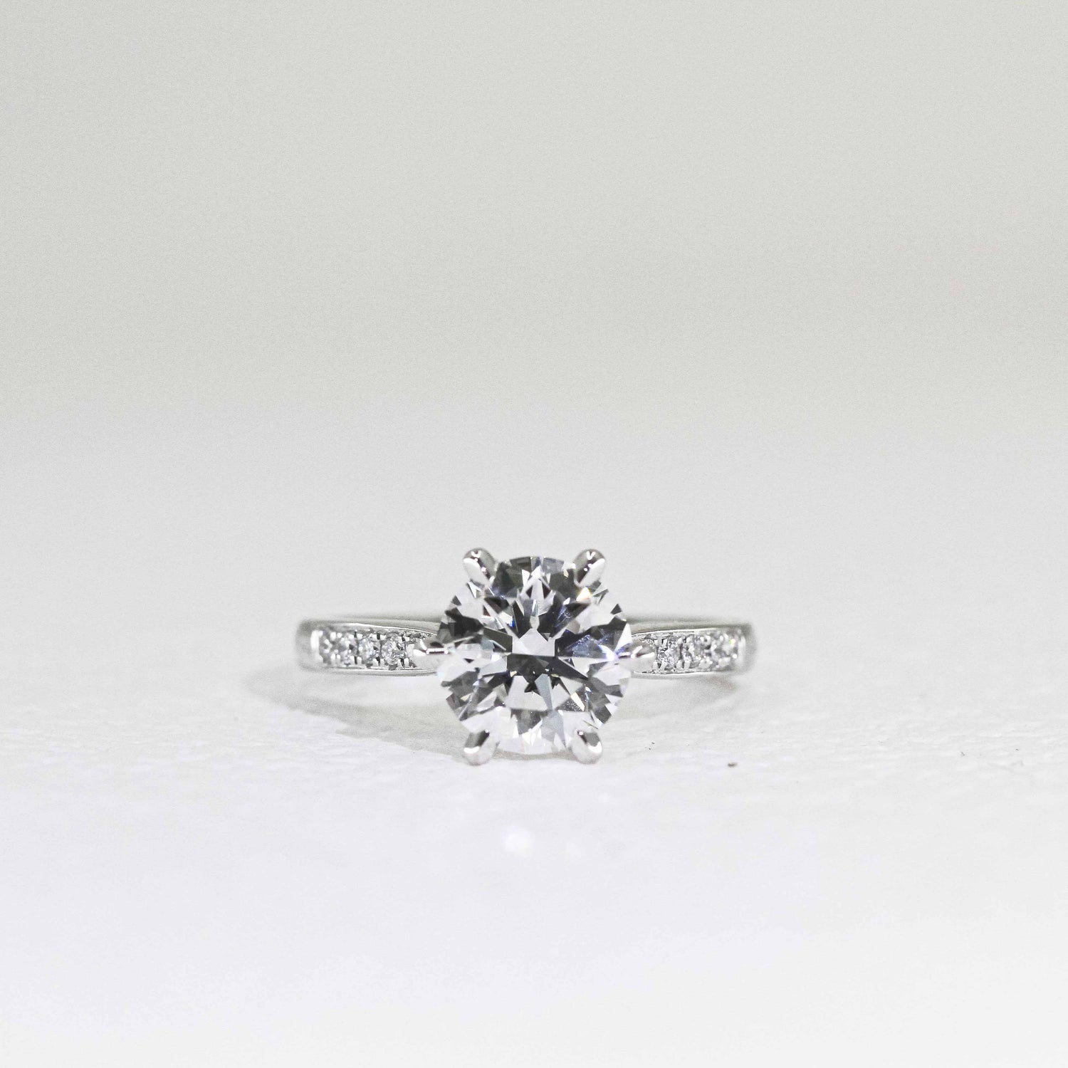 現貨 2.08ct 圓形培育鑽石戒指（附 IGI 證書）｜JUDITH 配漸幼鋪鑽戒圈（鉑金 PT950）– TM3881S｜現貨款