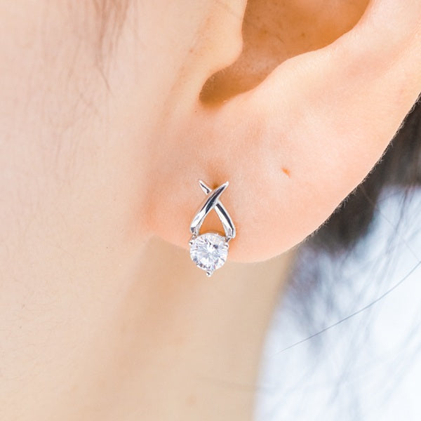 18K金圓形培育鑽石耳環 | D-E VVS Ideal Ex Ex | 立體交叉線條設計| <總數 0.60ct - 1.40ct+>