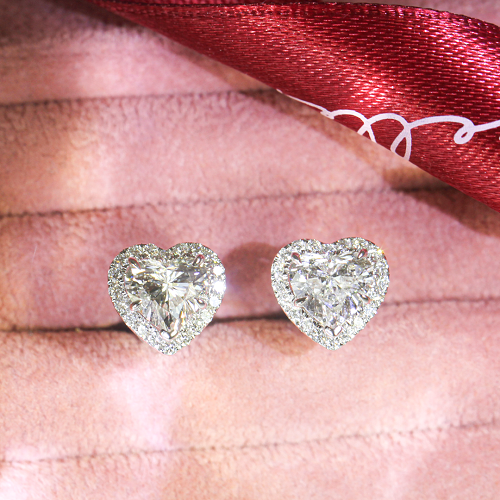 18K Gold Heart-Shaped Halo Lab-Grown Diamond Stud Earrings | TMEHTC0220