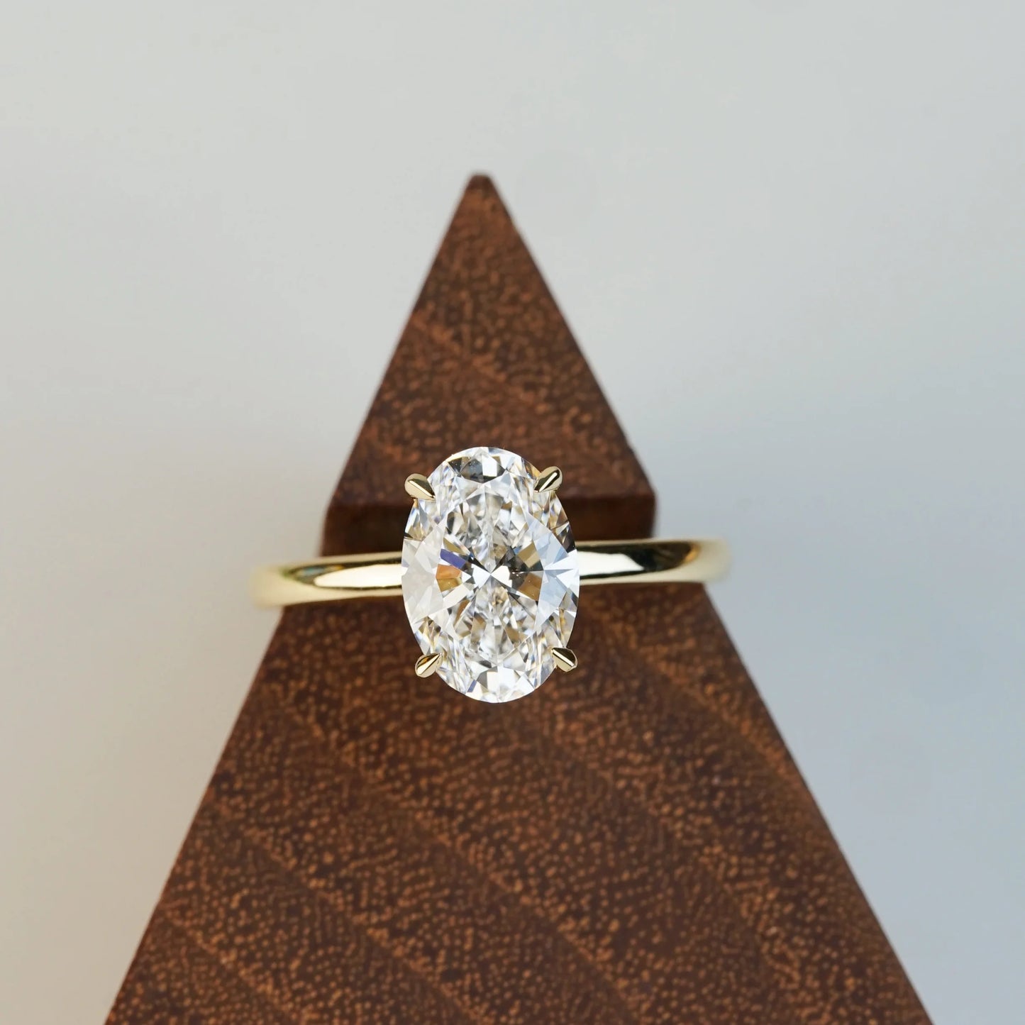 NAIJA - Lab-Grown Diamond / Gemstone Solitaire Ring Setting (18K Gold / Platinum) -TMO1012N