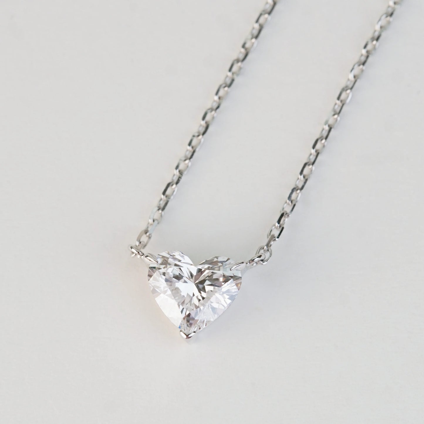 In-Stock 18K TMPA11081 0.70ct 4-Prong Lab Grown Diamond Solitaire Necklace <Premium Grade>