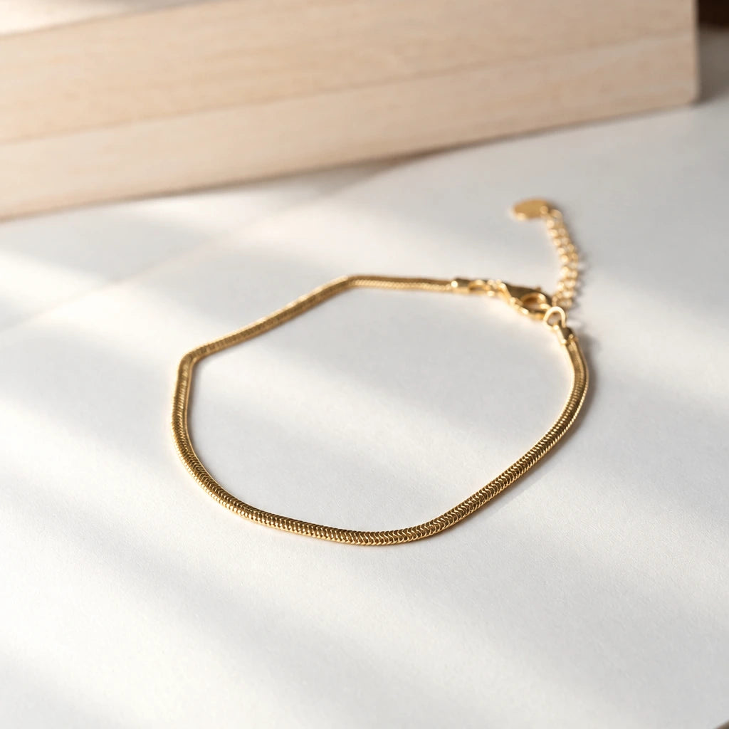 [In Stock] 18K Yellow Gold Flat‑Link Bracelet | Approx. 2.02g | ~16cm + 3cm Extension