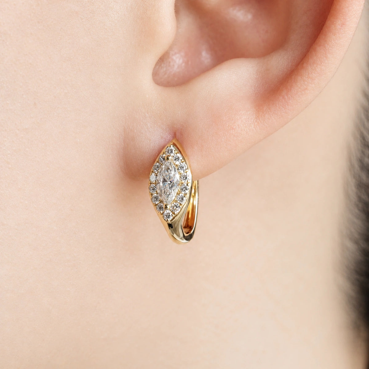 [In Stock] 14K Yellow Gold Curved Marquise Lab‑Grown Diamond Earrings | D-F VVS-VS | PAE5225