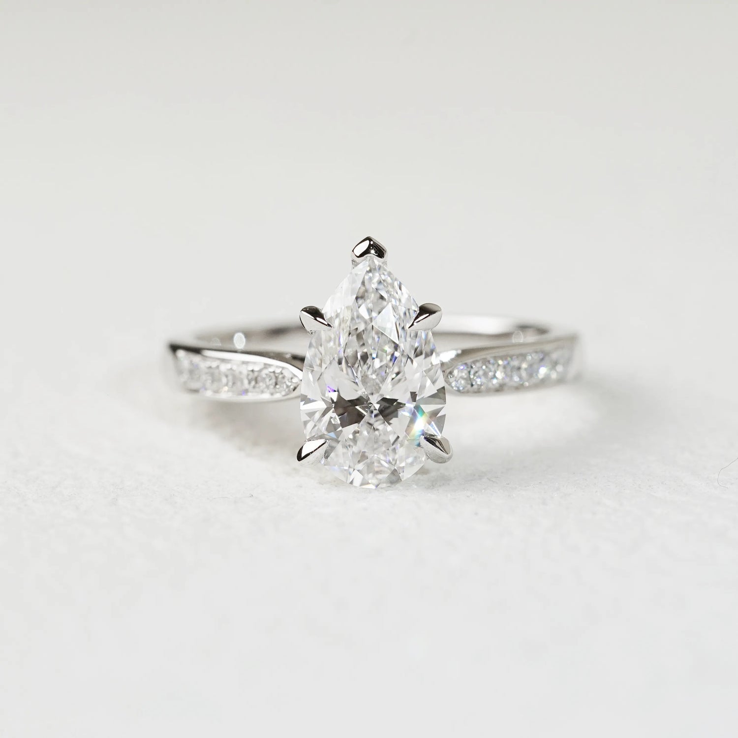 JUDITH - Pear-Cut Lab-Grown Diamond / Gemstone Pavé Ring Setting (18K Gold / Platinum) - TM3881SPE