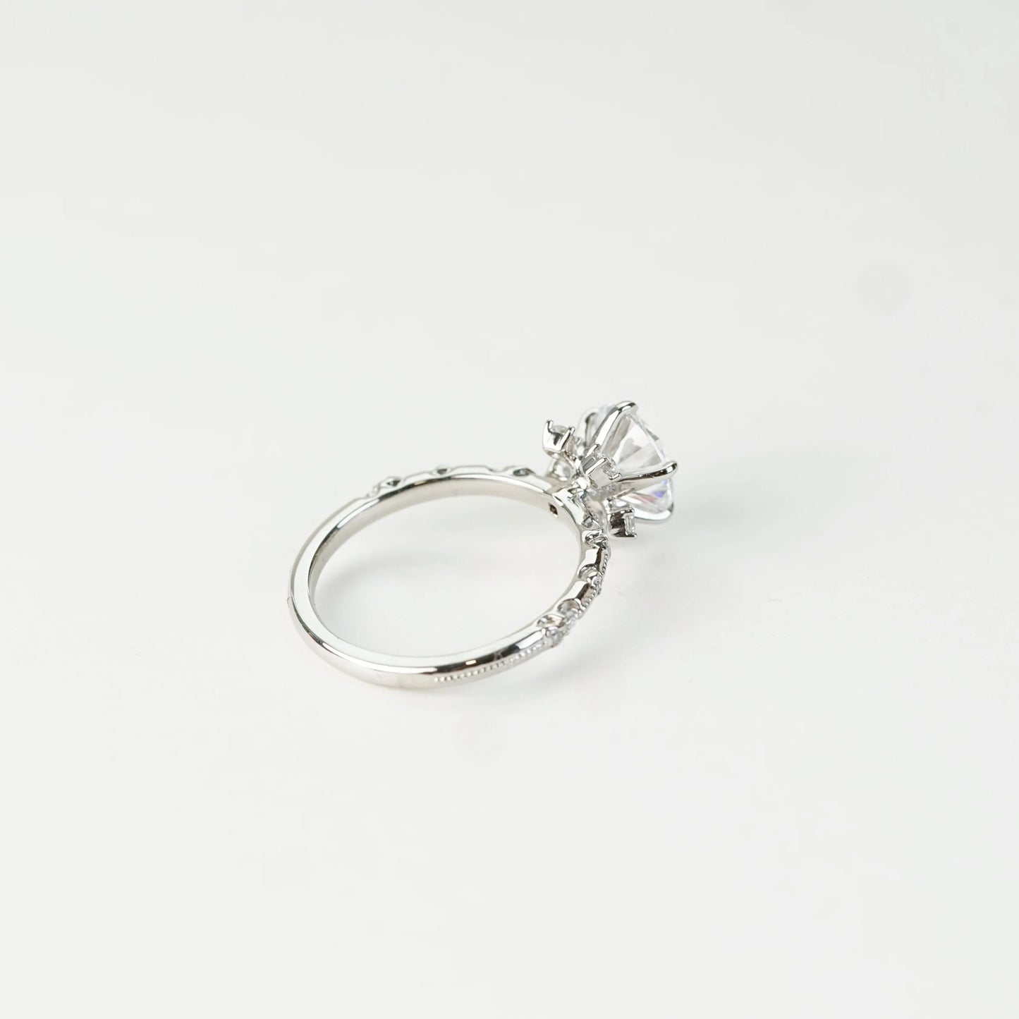 FREDERICA 培育鑽石戒指托｜雪花式鑲座配鑲鑽戒圈（18K 金／鉑金）– TMRR3491I(W)