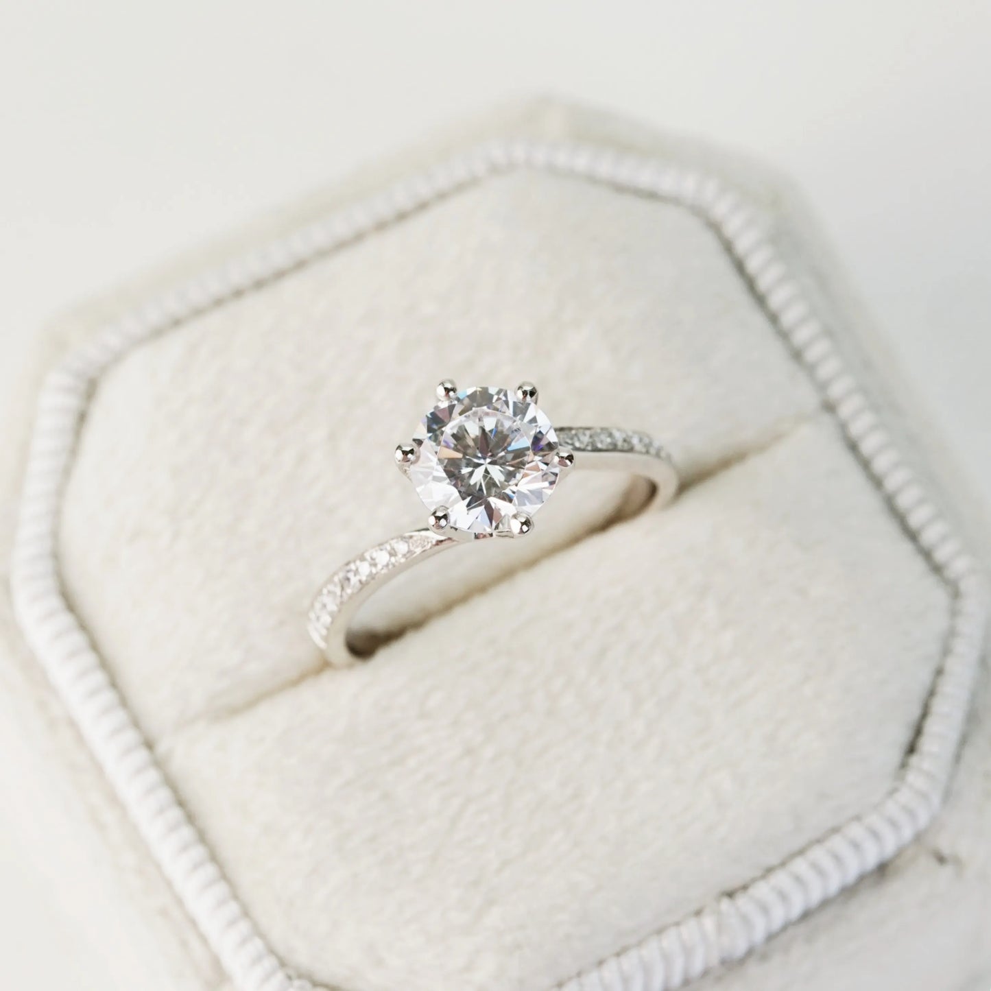 HARPER - Lab-Grown Diamond / Gemstone Ring Setting | Twisted Pavé Band (18K Gold / PT950) - TM3025