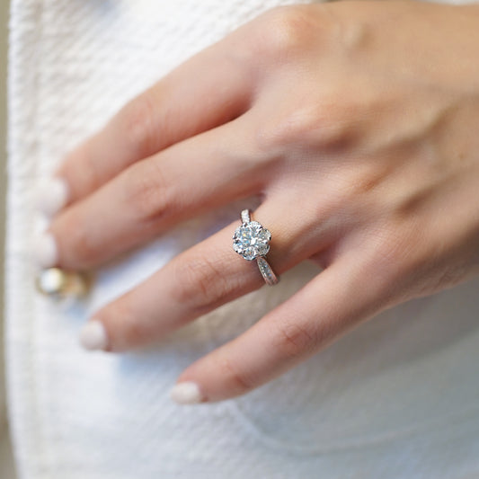 ADELAIDE 培育鑽石戒指托 | 花形六爪漸細排鑽戒圈 (18K金/鉑金) - KLR0530